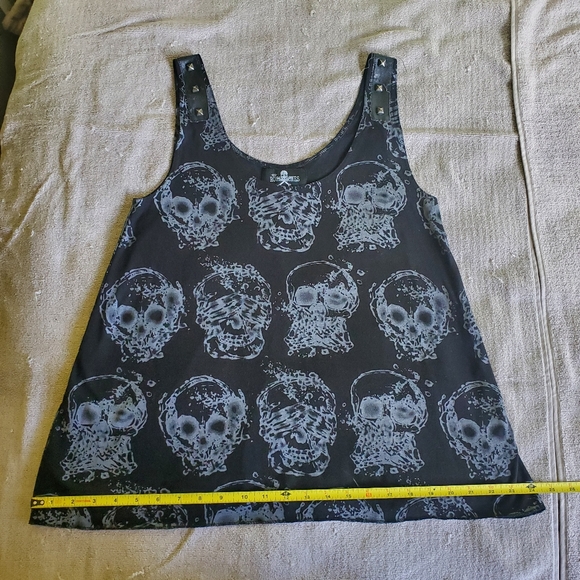 Royal Bones Skull Print Tank - Picture 11 of 12